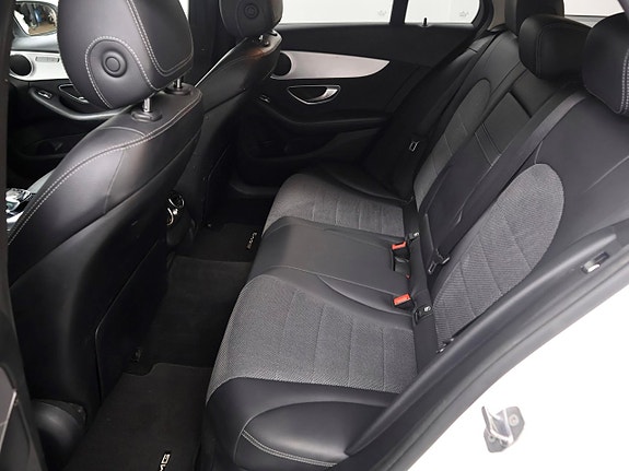 Mercedes-Benz C220 d 21 of 27