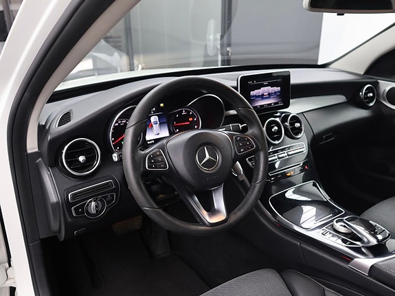 Mercedes-Benz C220 d 12 of 27