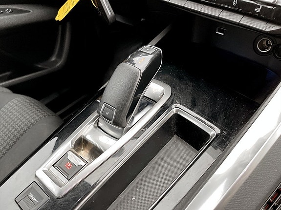 Peugeot 5008 10 of 17