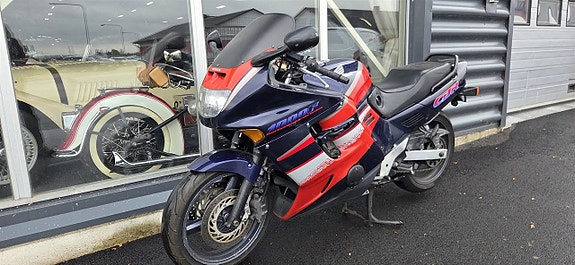 Honda CBR1000 Röd Svart 5 of 11