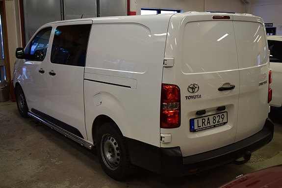 Toyota Proace 4 of 5