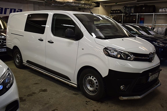 Toyota Proace 2 of 5