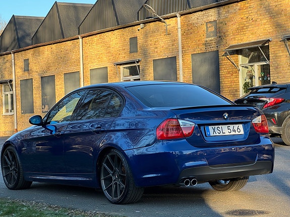 BMW 330xd 11 of 21