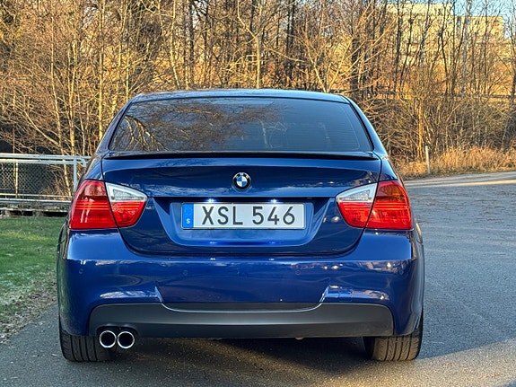 BMW 330xd 10 of 21