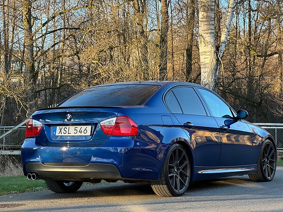 BMW 330xd 7 of 21