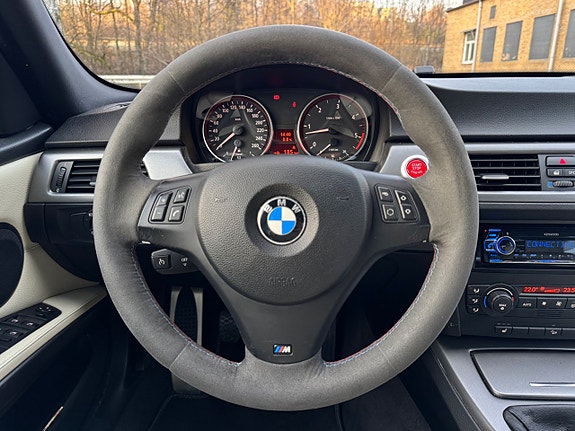 BMW 330xd 19 of 21