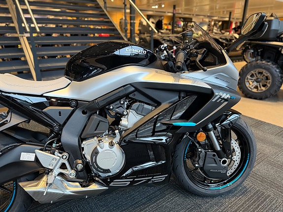 CFMOTO 675SR-R 4 of 10