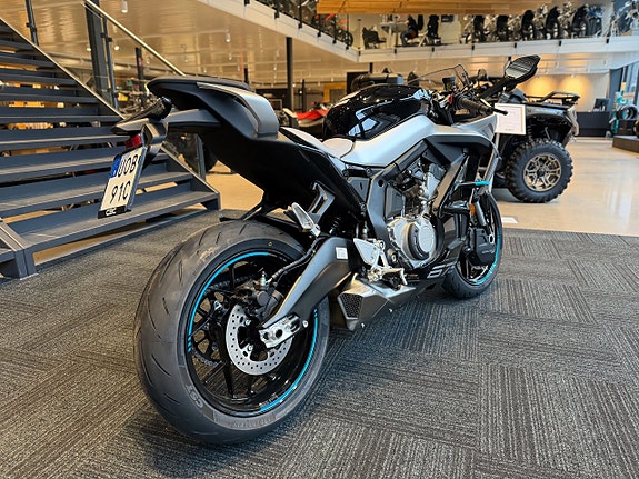 CFMOTO 675SR-R 3 of 10
