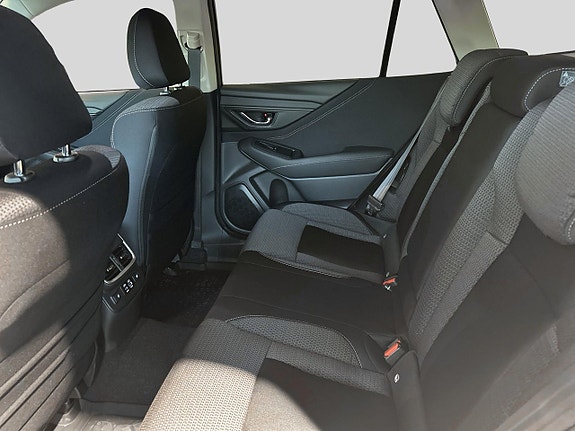Subaru Outback 9 of 9