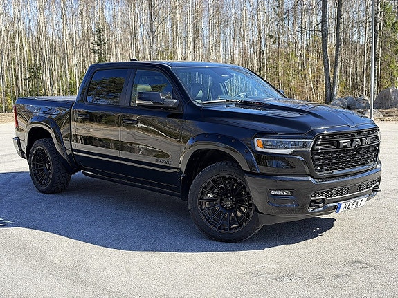Dodge RAM 1500 7 of 25