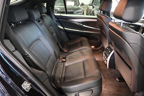 BMW 530d 14 of 26