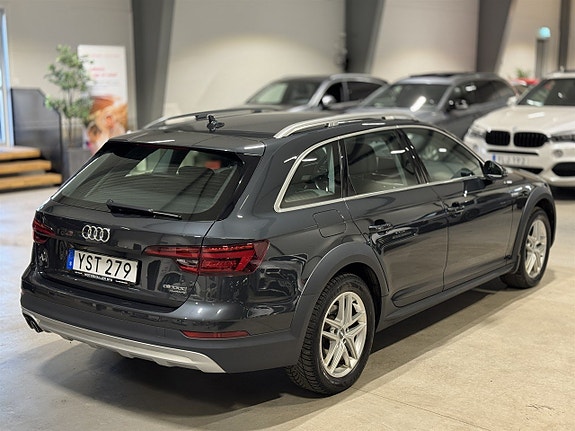 Audi A4 allroad 3 of 5