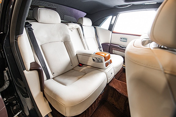 Rolls Royce Ghost 24 of 30