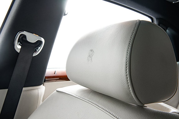 Rolls Royce Ghost 29 of 30