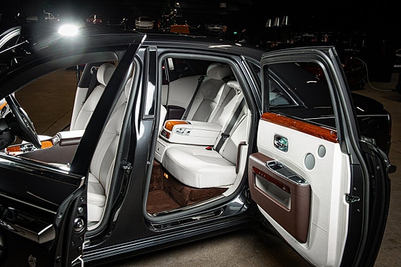 Rolls Royce Ghost 12 of 30