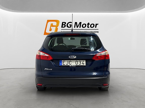 Ford Focus 5 of 18