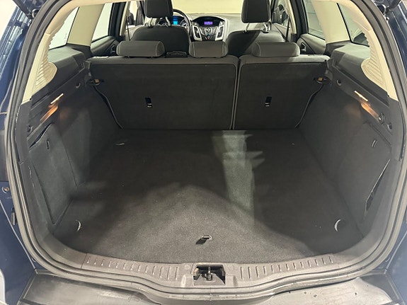 Ford Focus 12 of 18