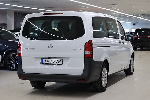 Mercedes-Benz eVito Tourer 7 of 15