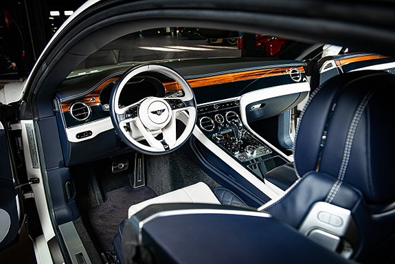 Bentley Continental GT 19 of 30