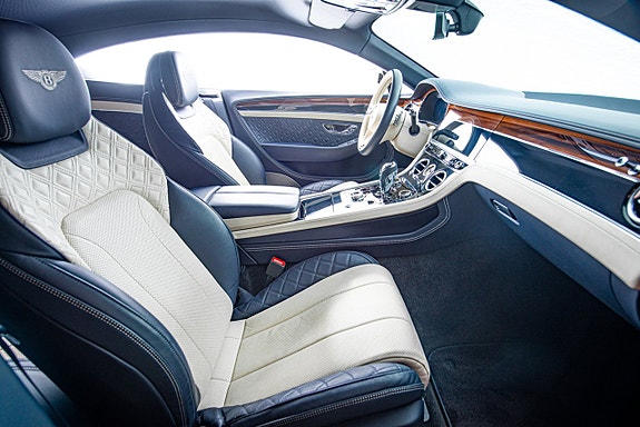 Bentley Continental GT 17 of 30