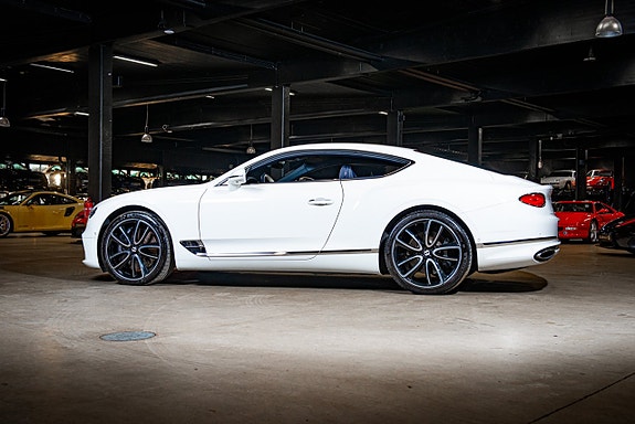 Bentley Continental GT 3 of 5