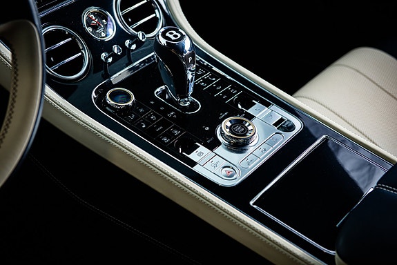 Bentley Continental GT 27 of 30