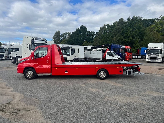 Iveco Daily 72C18 Bärgningsbil Automat Fullutrustad 2 of 12