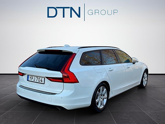 Volvo V90 15 of 16