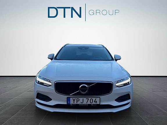 Volvo V90 3 of 16