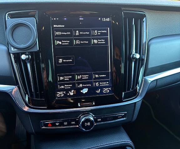 Volvo V90 11 of 16