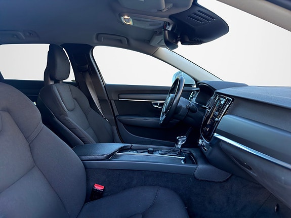 Volvo V90 4 of 16