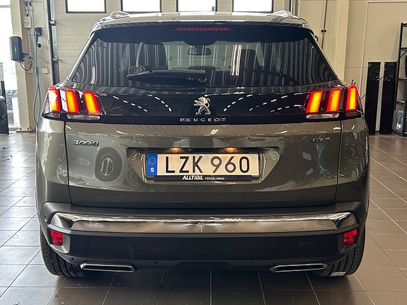 Peugeot 3008 5 of 5