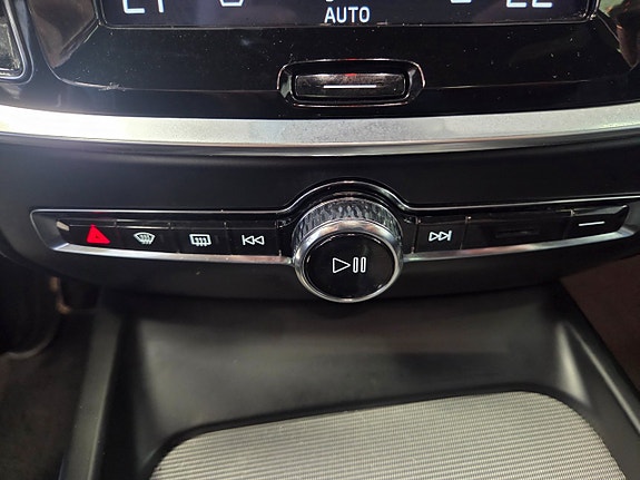 Volvo V60 26 of 27