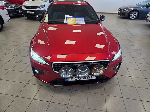 Volvo V60 18 of 27