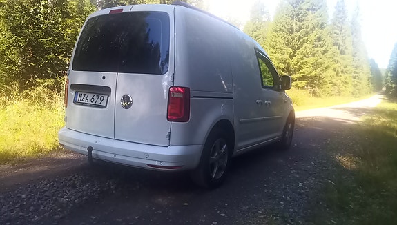 Volkswagen Caddy 4 of 4