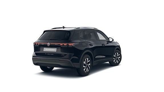 Volkswagen Tiguan 10 of 14
