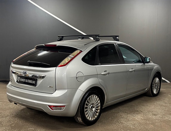 Ford Focus 4 of 17