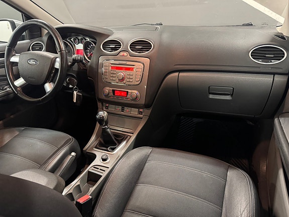 Ford Focus 10 of 17
