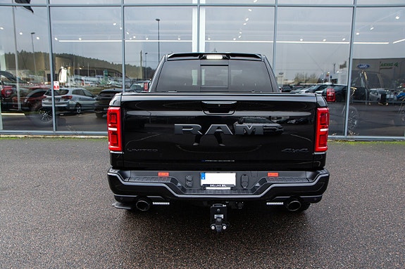 Dodge RAM 1500 6 of 18