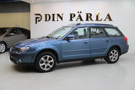 Subaru Outback 2 of 10