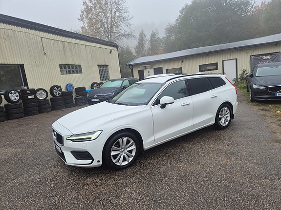 Volvo V60 4 of 5