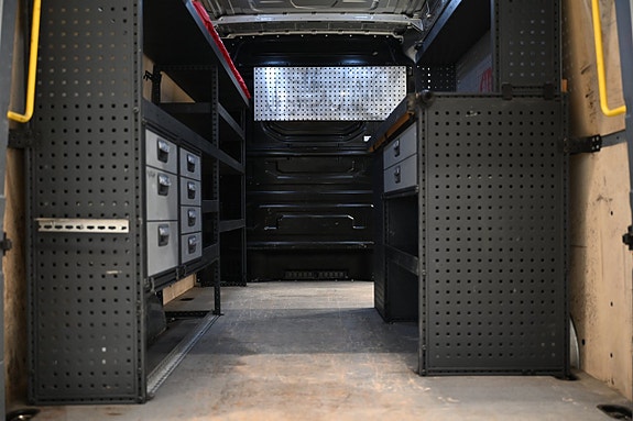 Volkswagen Crafter 7 of 27