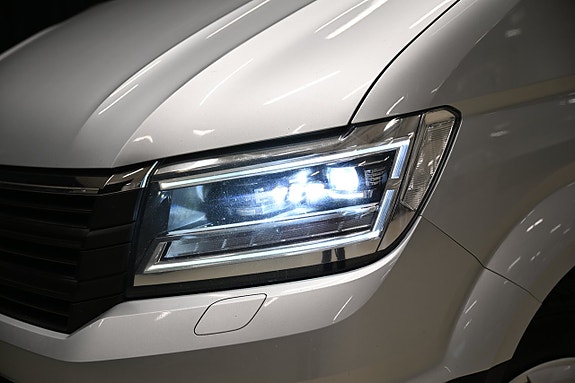 Volkswagen Crafter 3 of 5