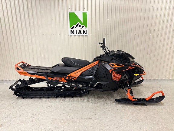 Lynx Boondocker 3900 DS 850