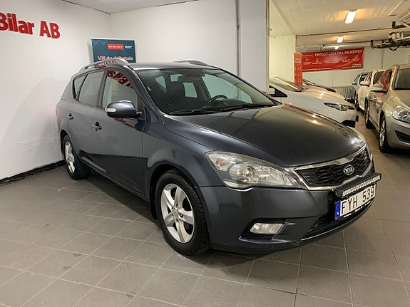 Kia Ceed 2 of 5