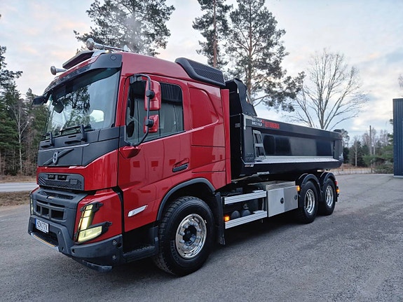 VOLVO FMX 6X4 SCHAKTBIL LYFTBAR TANDEM