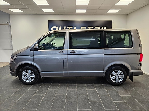 Volkswagen Caravelle 2 of 5