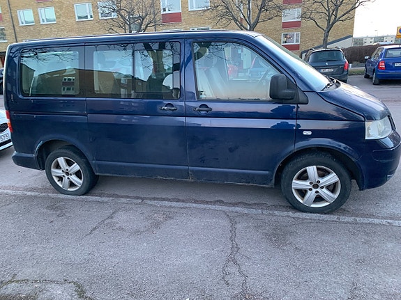Volkswagen Transporter 4 of 4