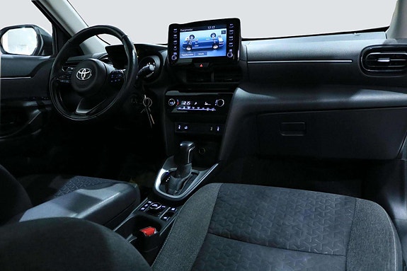 Toyota Yaris Cross 12 of 28