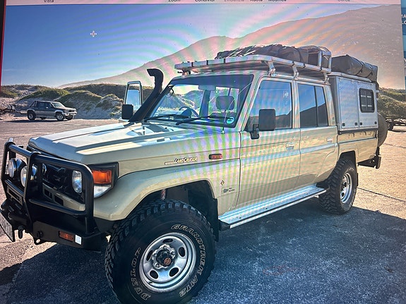 Toyota Land Cruiser 4 of 7